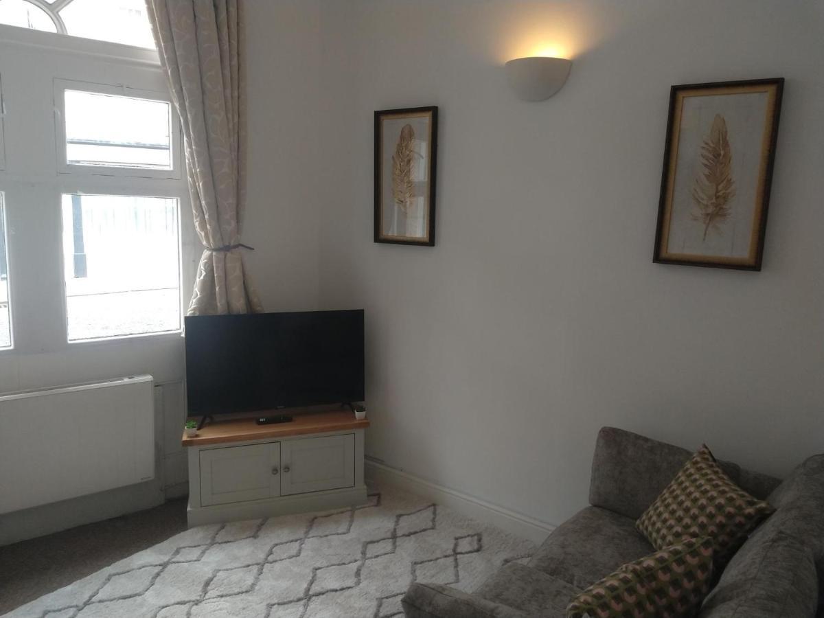 All Saints 2 Bed Apartment In Central Stamford With Parking Zewnętrze zdjęcie